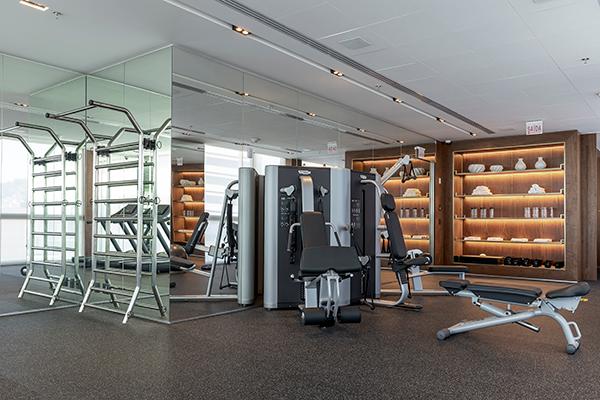 Lk Design Hotel Florianópolis Exteriér fotografie The gym at The Landmark